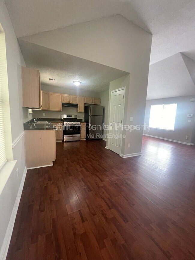 Building Photo - 3607 Waldrop Rd