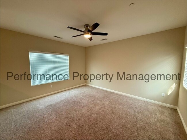 Building Photo - Stunning 4 Bed/3 Bath NW Bakersfield Home w/ Solar, RBP & $0 Deposit Option