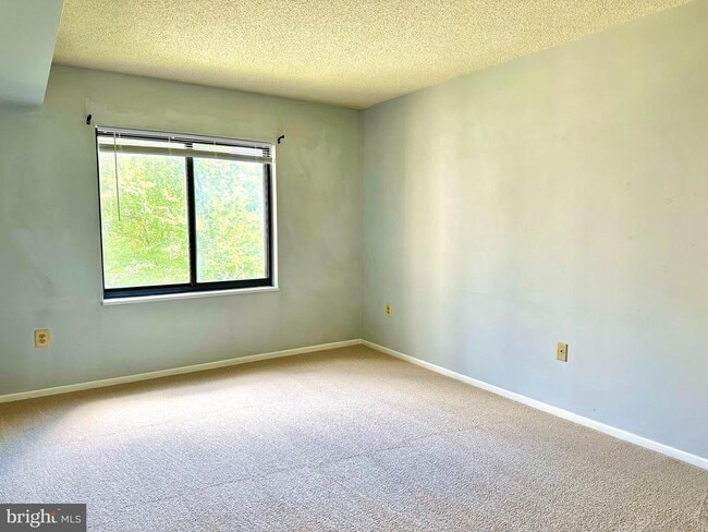 Building Photo - 3310 N Leisure World Blvd