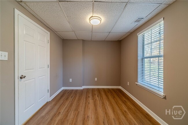 Building Photo - 670 Woodland Ridge Dr