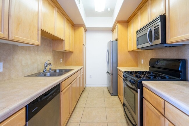 Building Photo - THE OAK, LLC