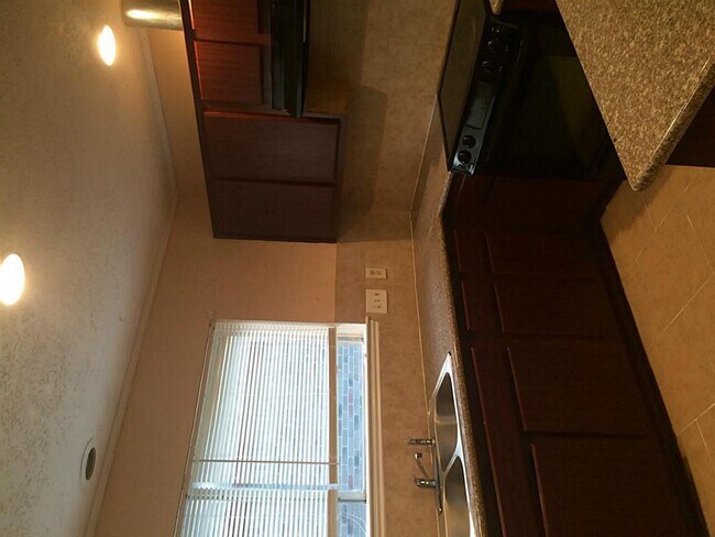 Building Photo - 16826 Rippling Mill Dr