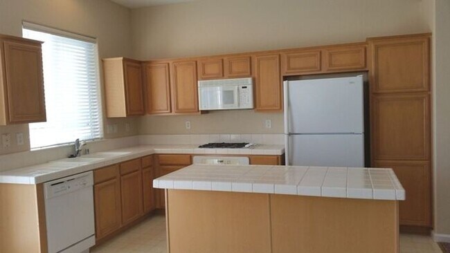 Building Photo - For Rent in The Springs, Minden NV