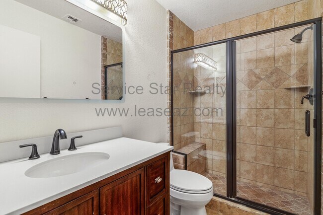 Building Photo - 3110 N 114th Dr