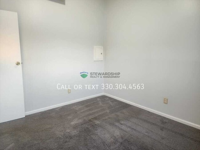 Building Photo - 1440 Virginia Ave