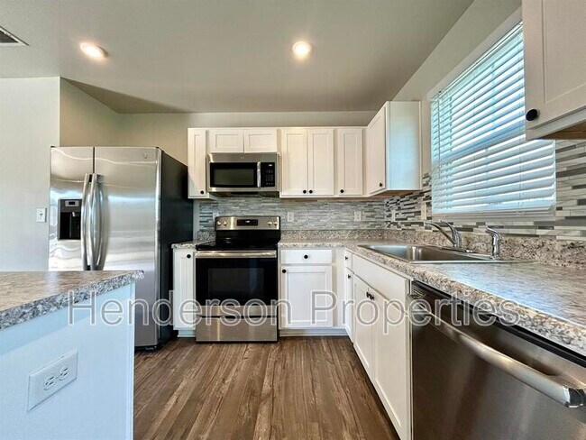 Building Photo - 5309 Merwyn Ave