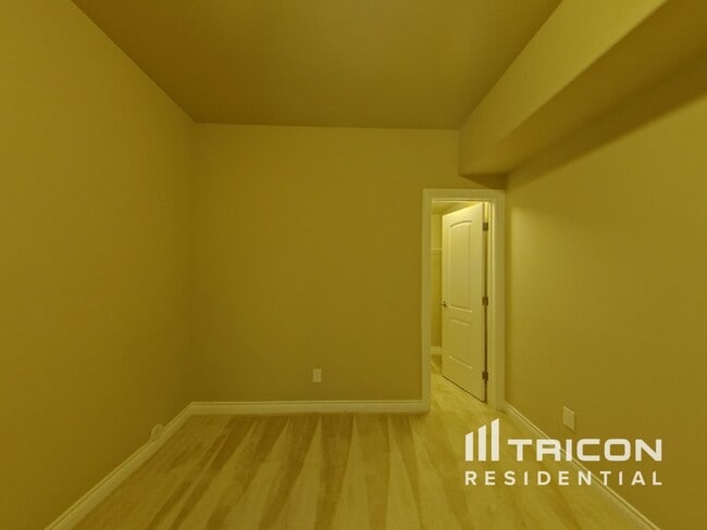 Building Photo - 7232 Rim Bluff Ln