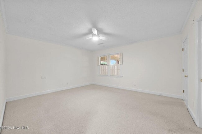 Building Photo - 809 Greenbriar Rd
