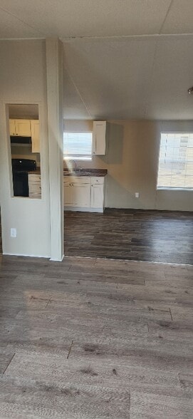 Building Photo - 7915 103rd St