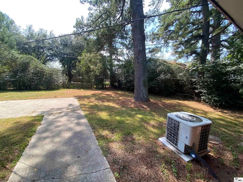 Building Photo - 513 Nichols Dr