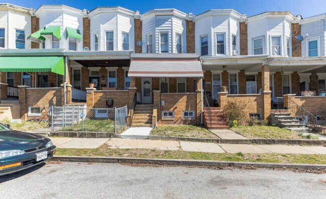 Building Photo - 3014 Clifton Park Terrace