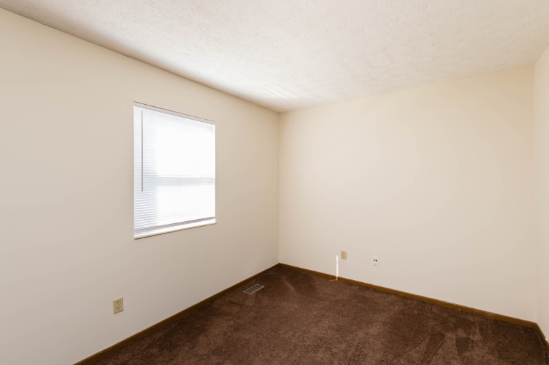 Building Photo - 818 Annagladys Dr