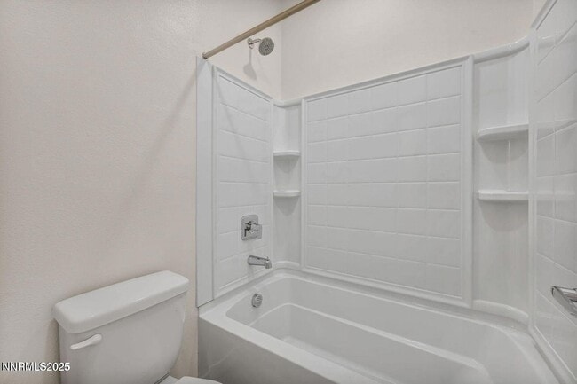 Building Photo - 557 California Ave