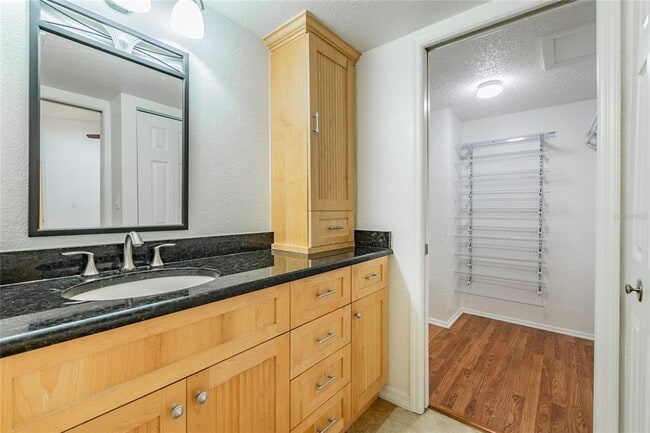 Building Photo - 6435 92nd Pl N