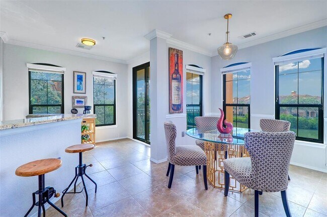 Building Photo - 2749 Via Cipriani