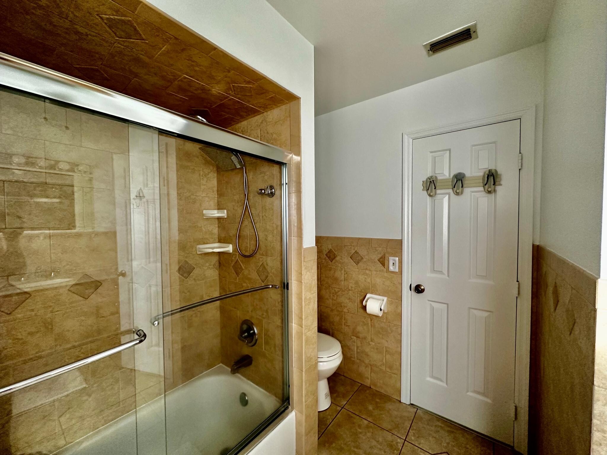 Upstairs Master Bathroom - 174 Maritime Pl