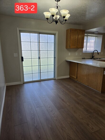 Building Photo - 363 W 1050 N