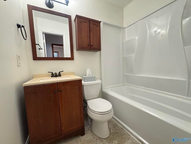 Building Photo - 362 Jack Coleman Dr NW