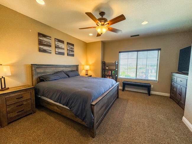 Building Photo - 3096 Sterling Ridge Cir