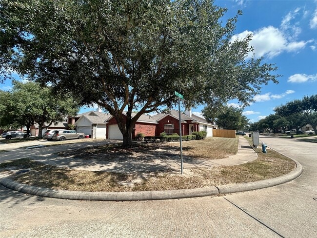 Building Photo - 6706 Wild Pecan Trail