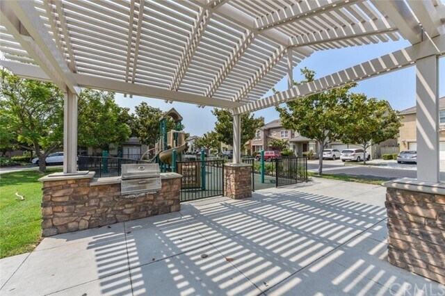 Building Photo - 2640 W Madison Cir