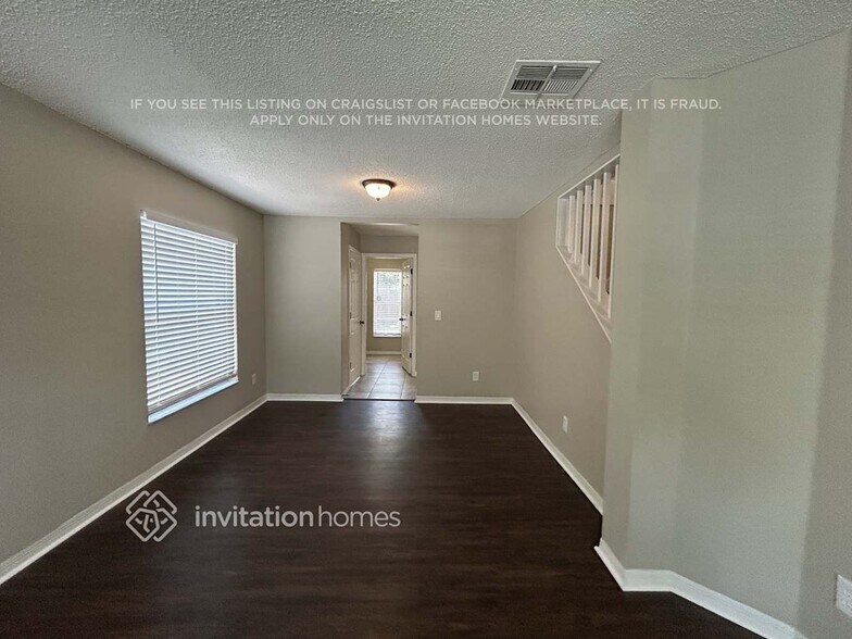 Building Photo - 2404 Needham Dr
