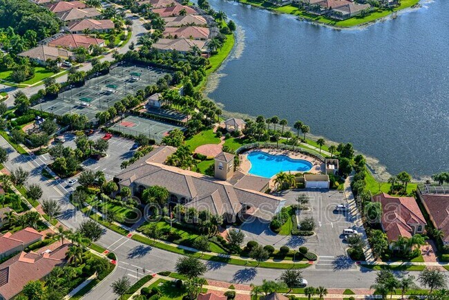 Building Photo - 1251 Burgos Dr