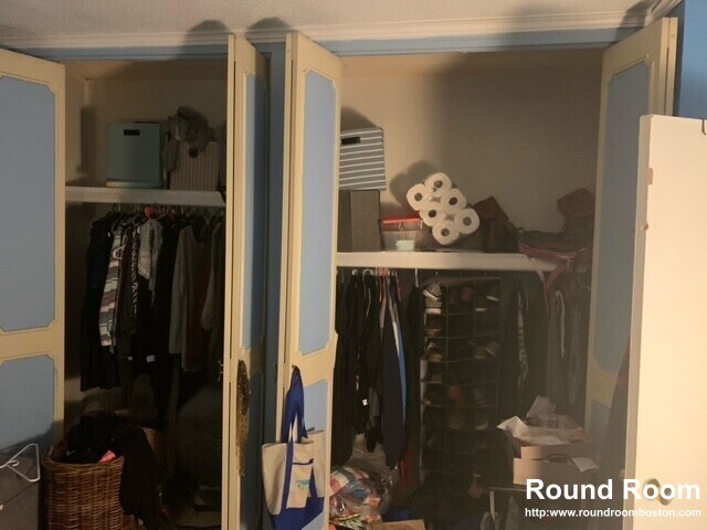 Building Photo - 178 Lake Shore Rd