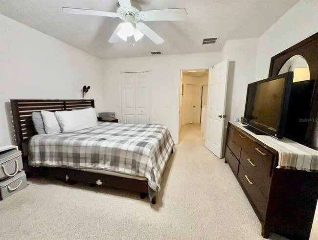 Building Photo - 1207 S Beach Cir