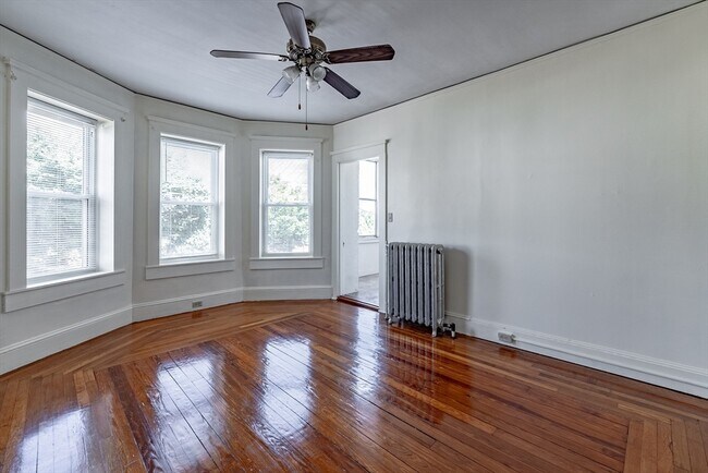 Building Photo - 39 O'Connor Ave