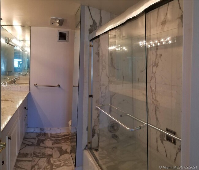 Building Photo - 111 N Pompano Beach Blvd