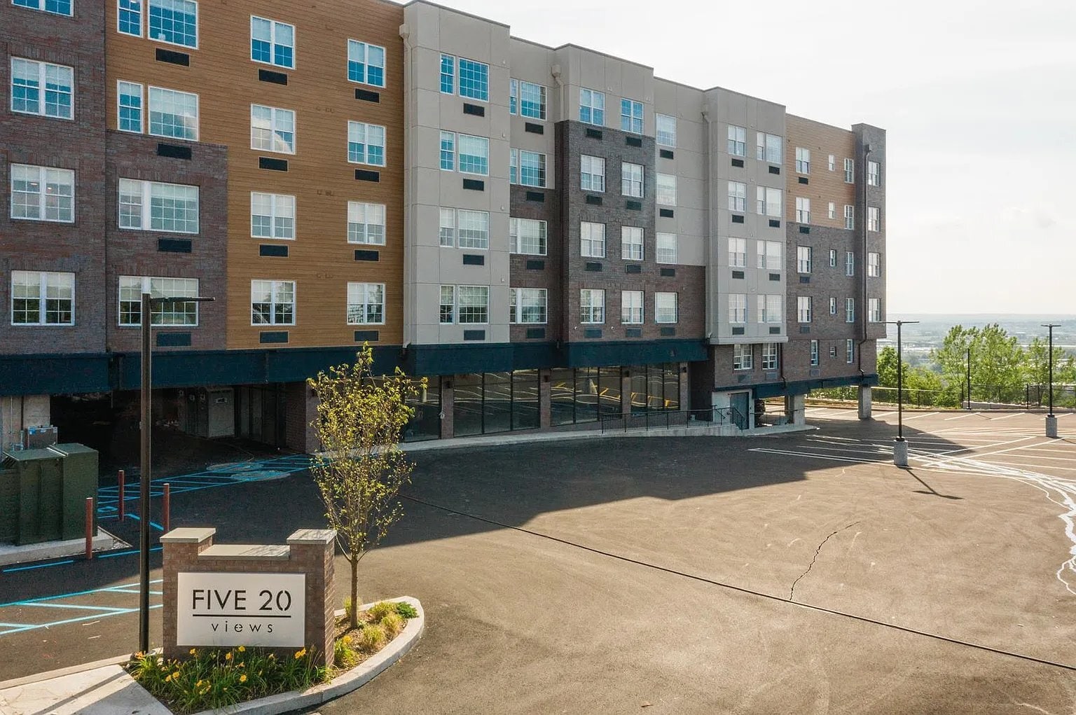 Building Photo - 520 Cliff St