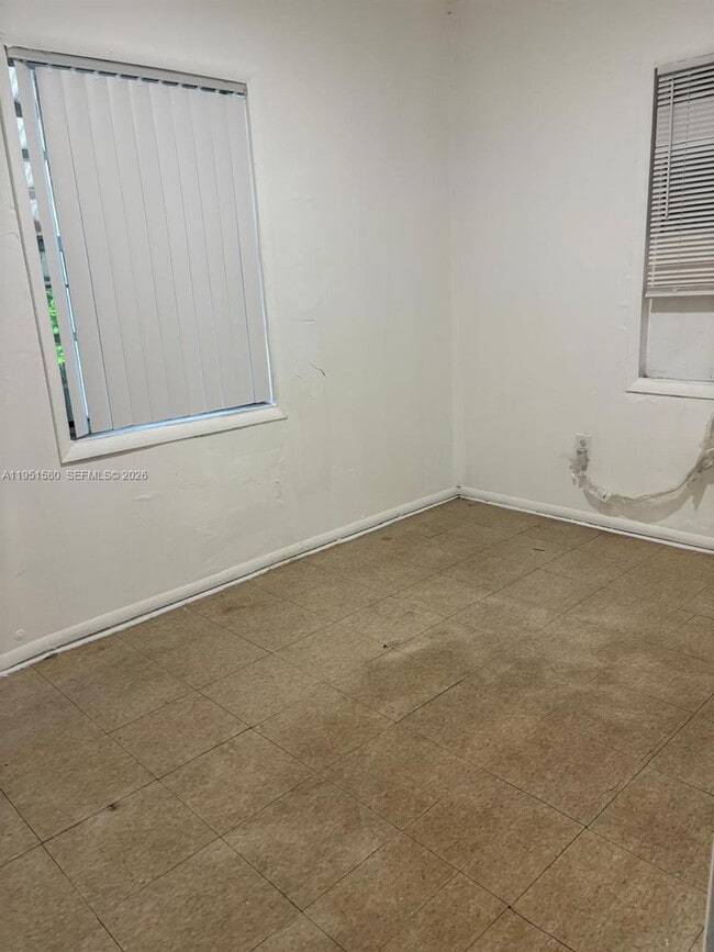 Building Photo - 1815 NW 53rd St