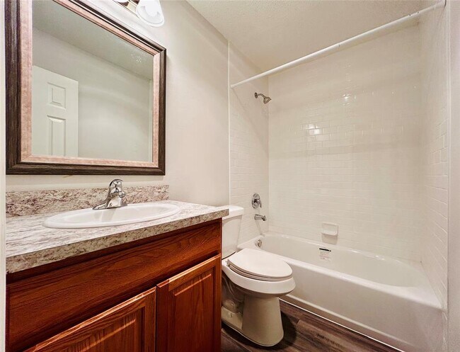 Building Photo - 9317 Kempler Dr