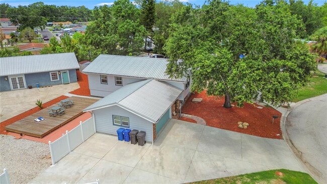 Building Photo - 6517 Dimarco Rd