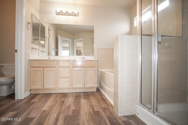 Building Photo - 13717 Paseo De Fe Cir