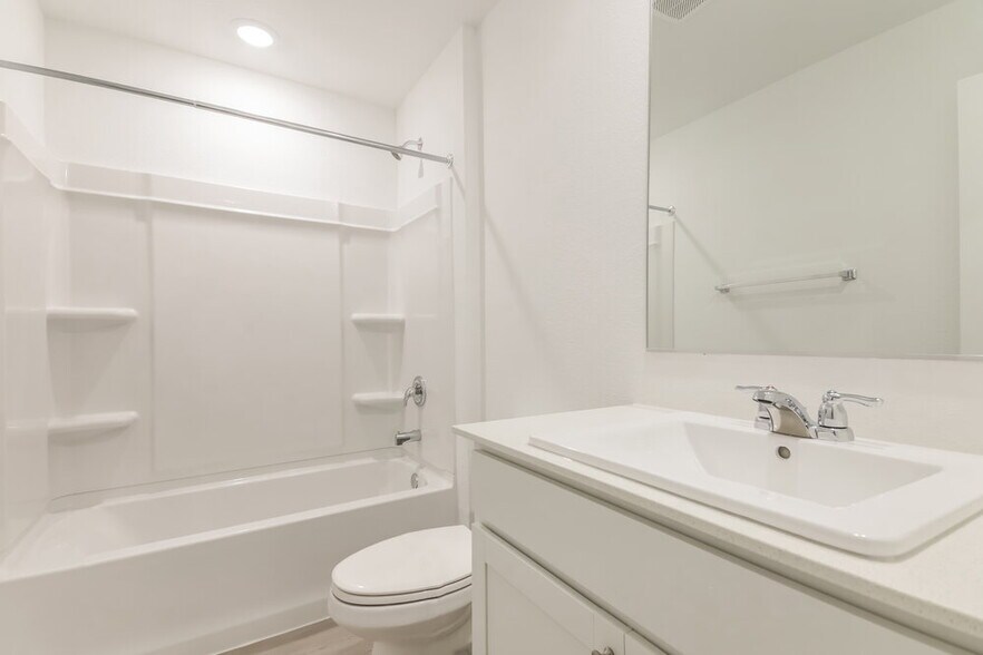 Building Photo - 1717 Crossbill St