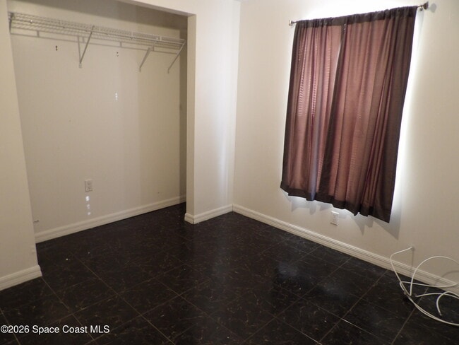 Building Photo - 6318 Hudson Rd