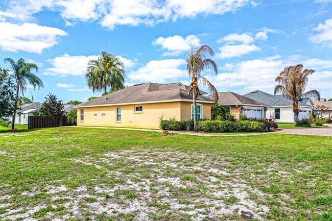Building Photo - 3715 Sebring Pkwy