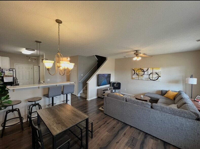 Building Photo - 14265 Banyan Ln