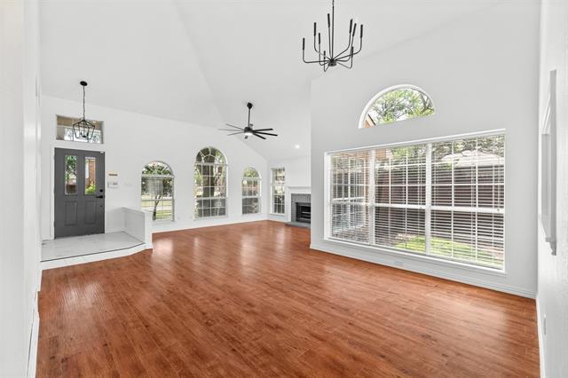 Building Photo - 4709 Thorntree Dr