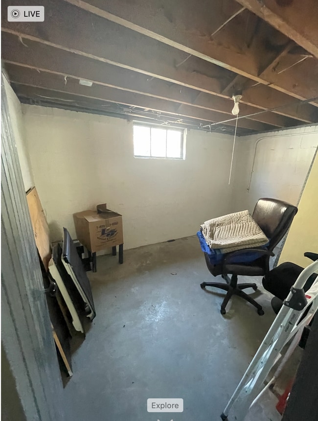 Building Photo - Beautiful Cape Cod 3 bedroom 2 bath- Ellwood City