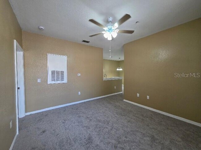 Building Photo - 873 Grand Regency Pointe