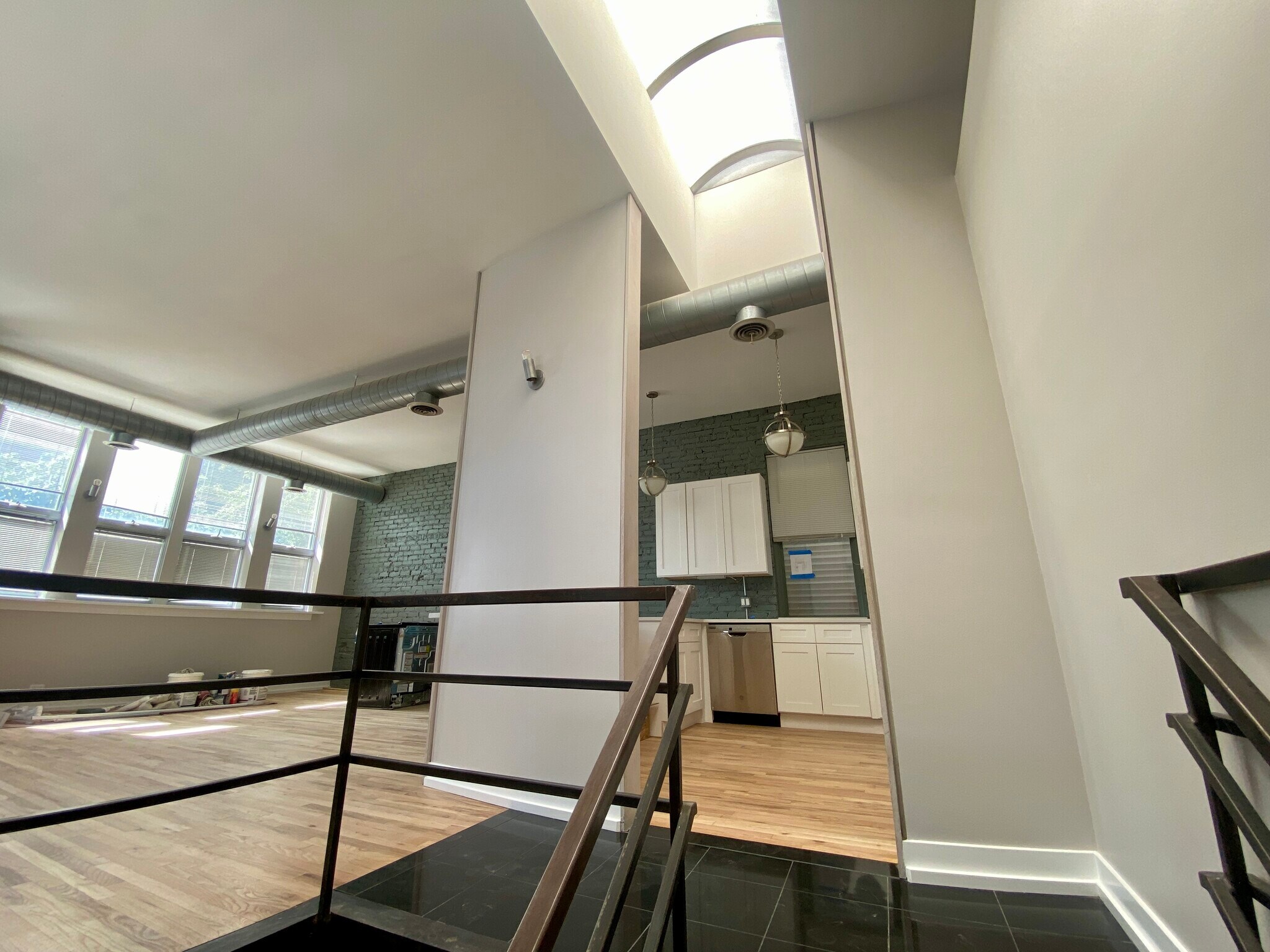 amazing light - large skylight and windows - 1734 W Cortland St
