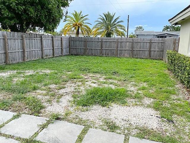 Building Photo - 14620 SW 104th Ave