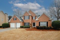 Building Photo - Located In Prestigious Dunwoody