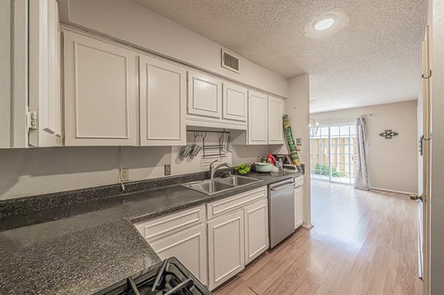 Building Photo - 15927 Preston Rd