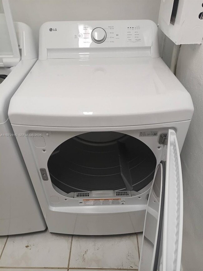 Building Photo - 10317 SW 7th St