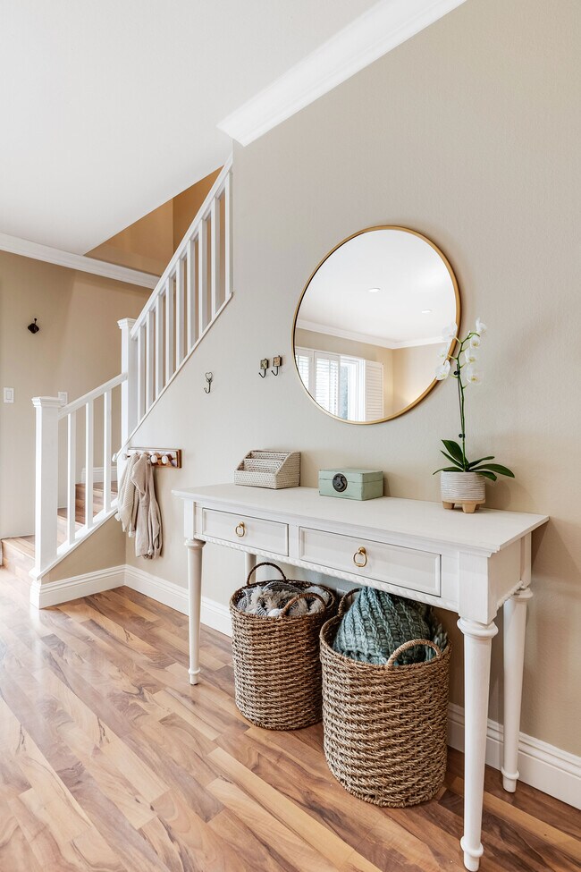 Building Photo - 4443 Saugus Ave