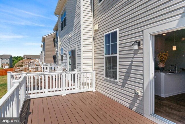 Building Photo - 51 Arsberg Dr
